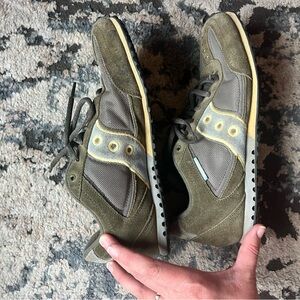 Men's Gray and Olive Saucony Sneakers